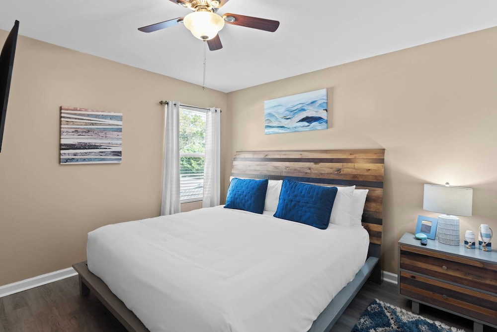 Stylish Panama City Home w/ Pool, Tiki Bar, & Walkable Beach Access