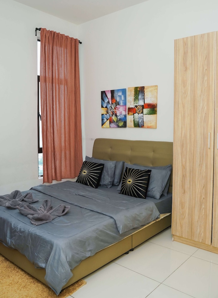 D'Summit Residences by YML Homestay
