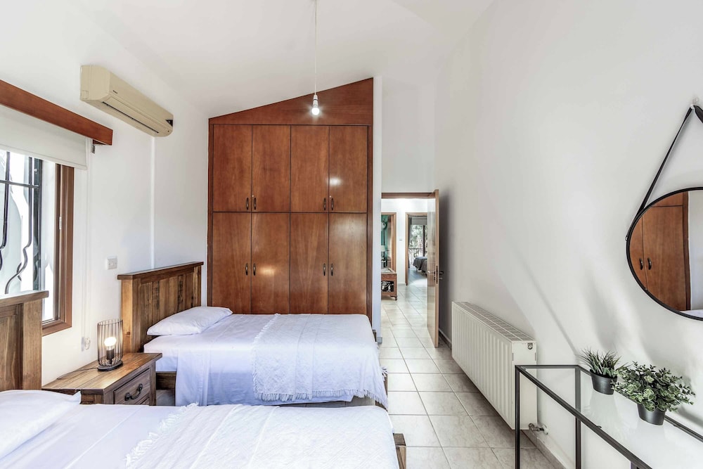 Villa Meadowlands