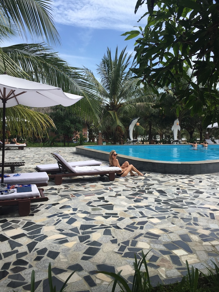 Non Nuoc Resort