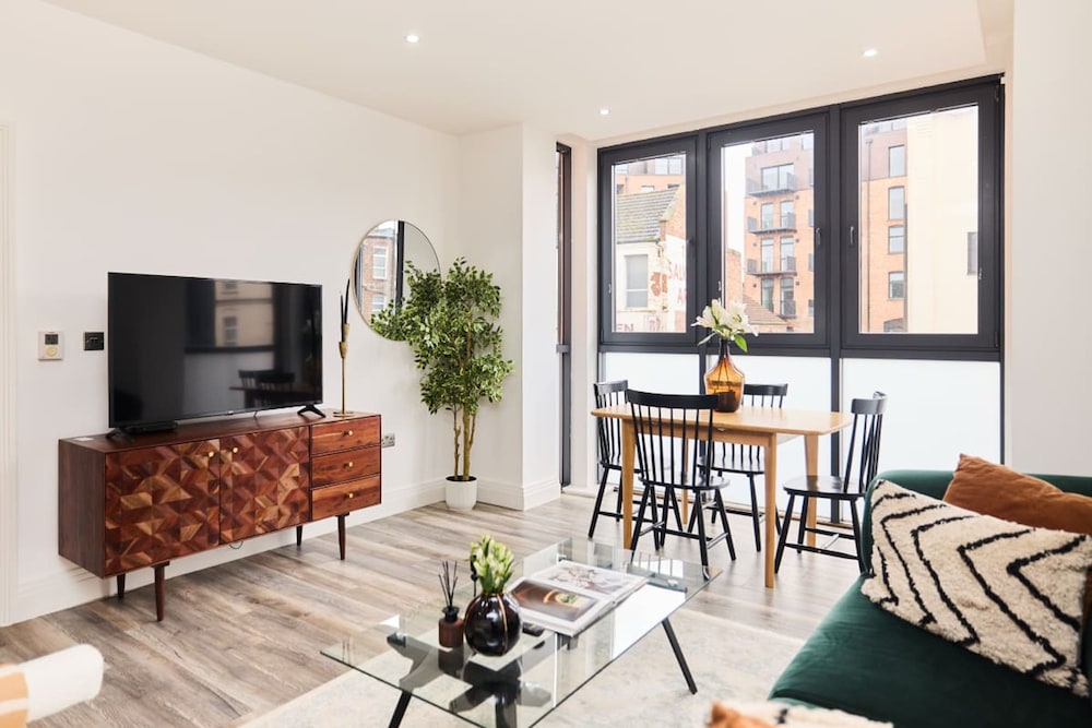 The Harlesden Hideout - Charming 2bdr Flat