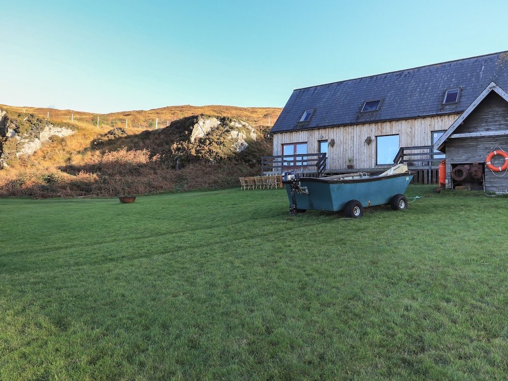 Doune Bay Lodge