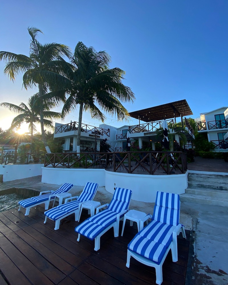 Hotel Aldea 19 Bacalar - Image 1