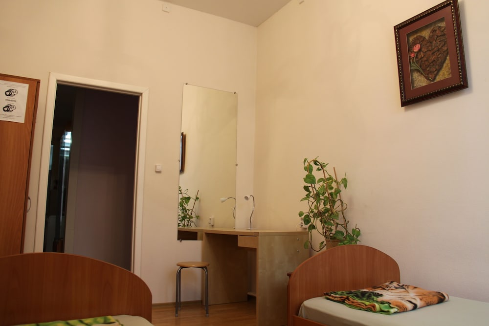 Hunter Hostel