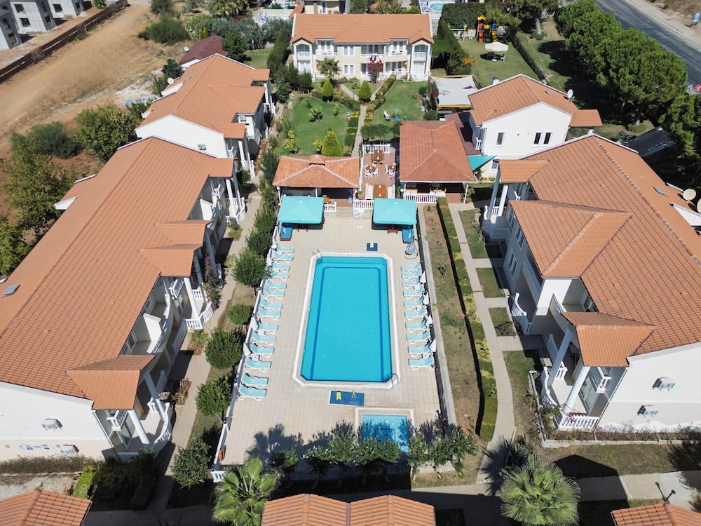 Larimar Suite Otel - Image 44