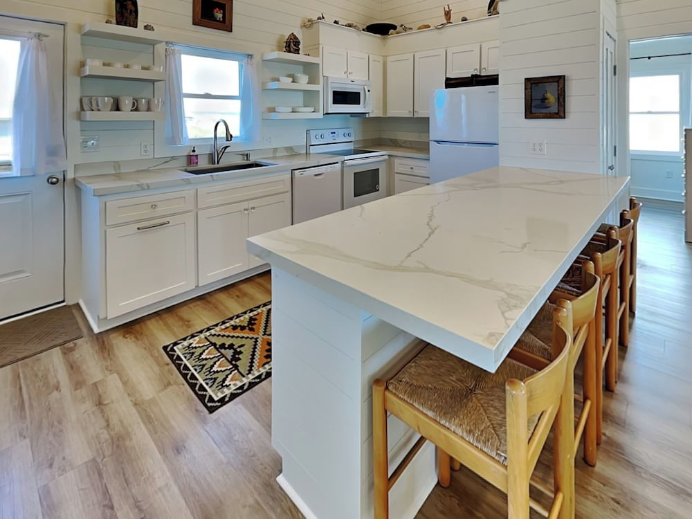 Walking on Sunshine by Topsail Realty