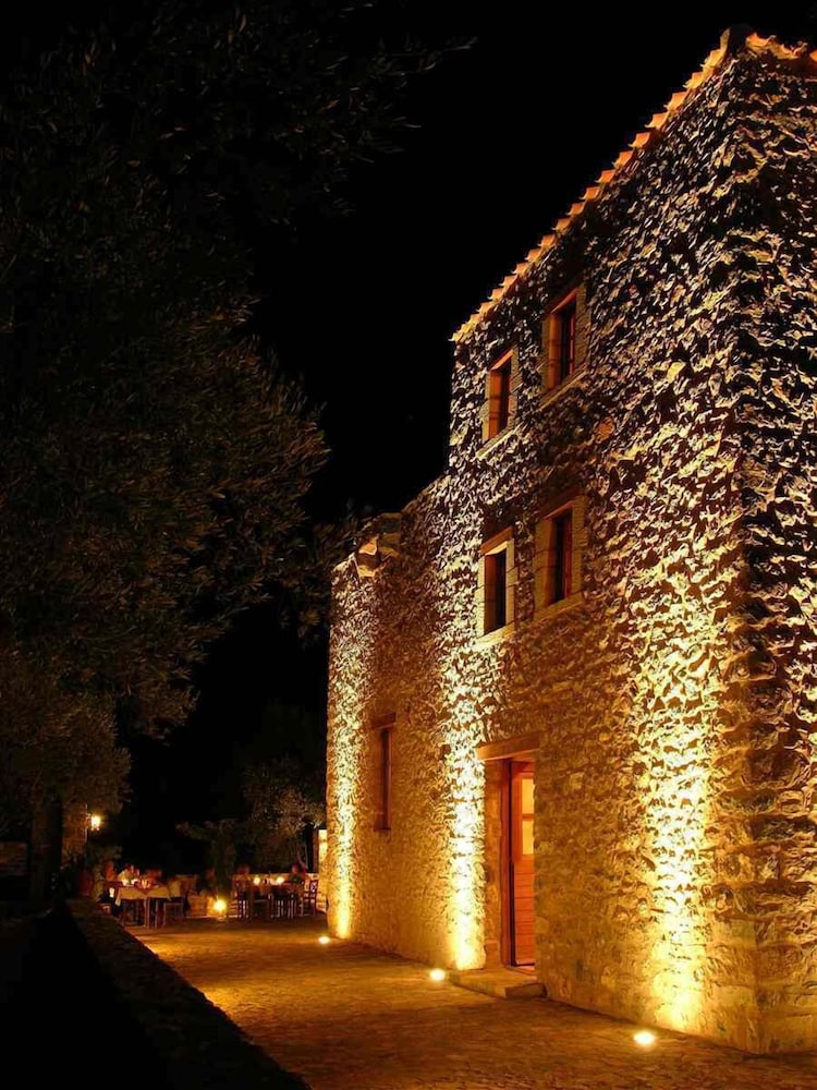 Liotrivi Historical Mansion & Boutique Hotel