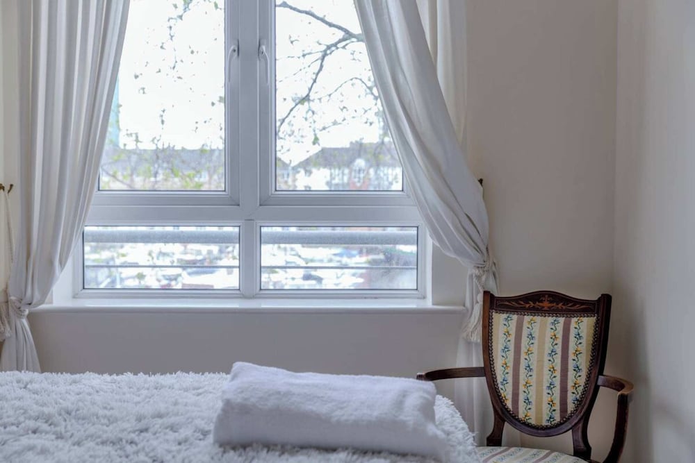 Unique Waterfront 2BD Flat - Rotherhithe
