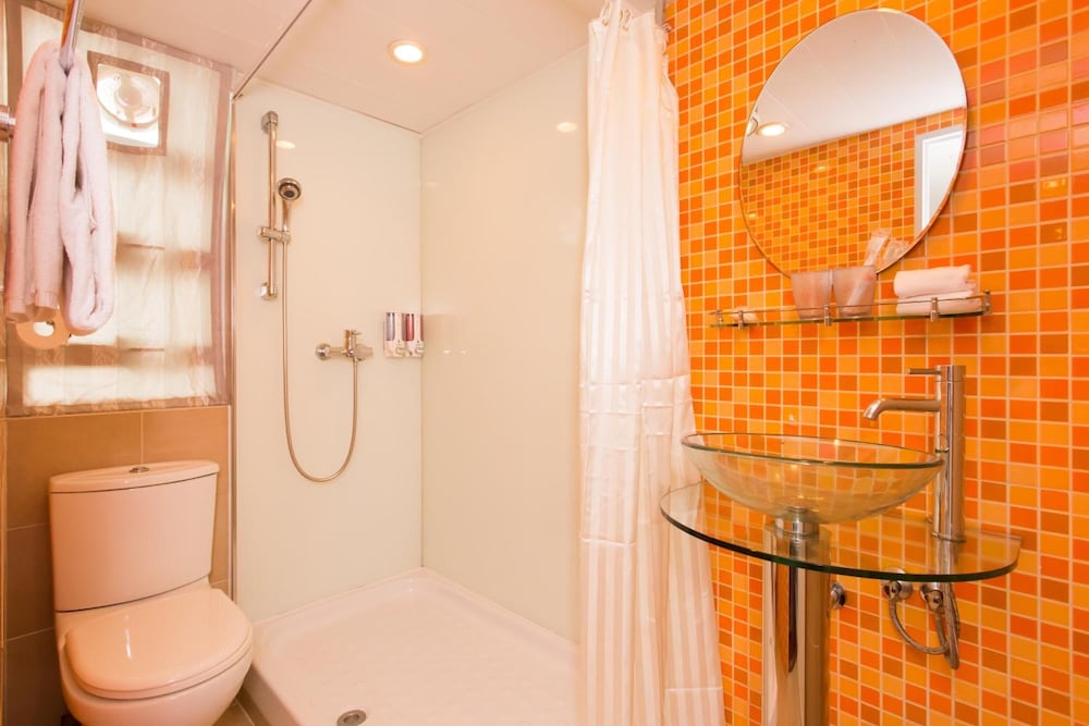 B&B Cheung Chau