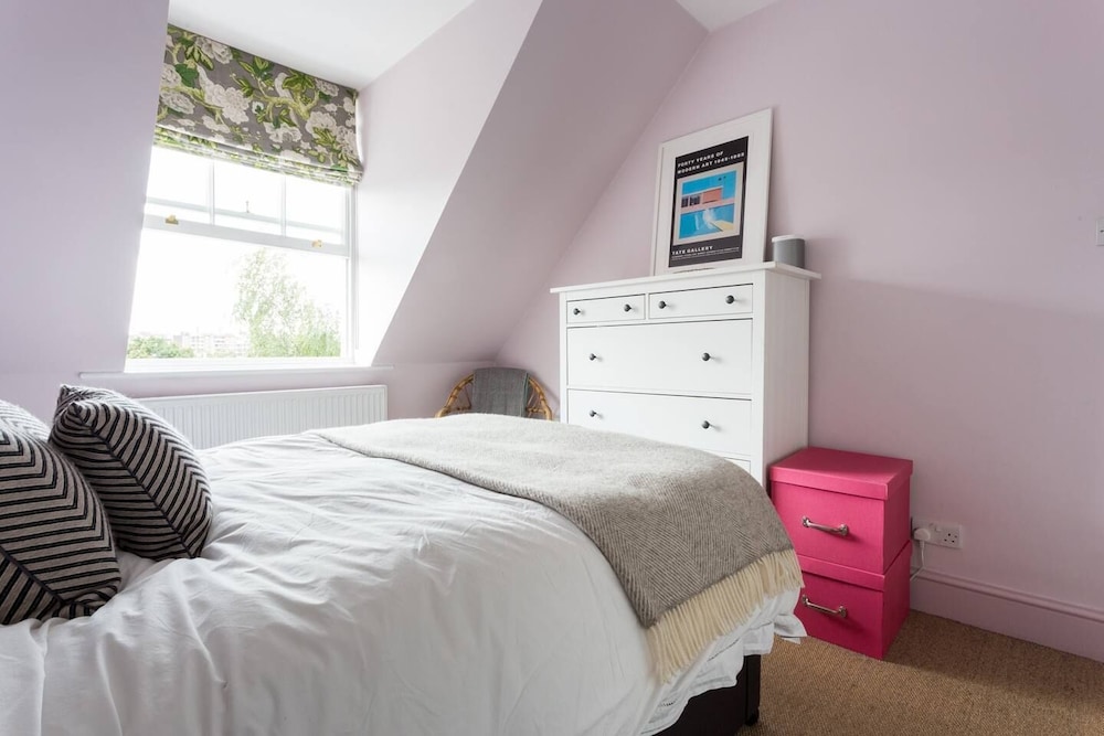 Delightful 1 bed Apartment in Shepherd's Bush