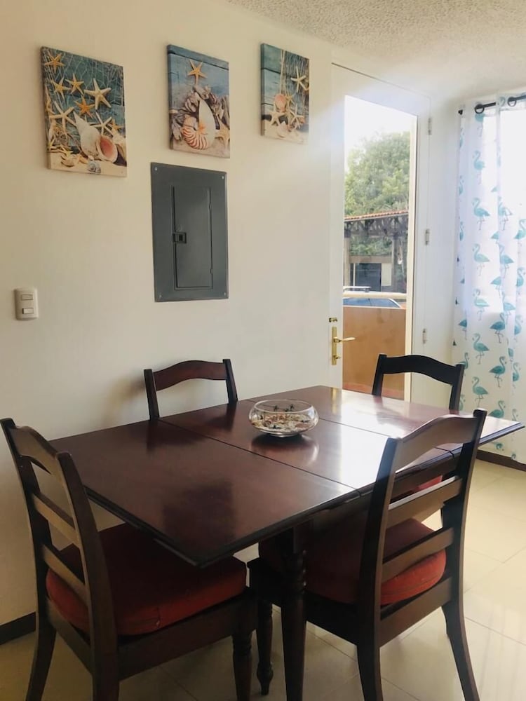 Costa Linda Condo 1.3
