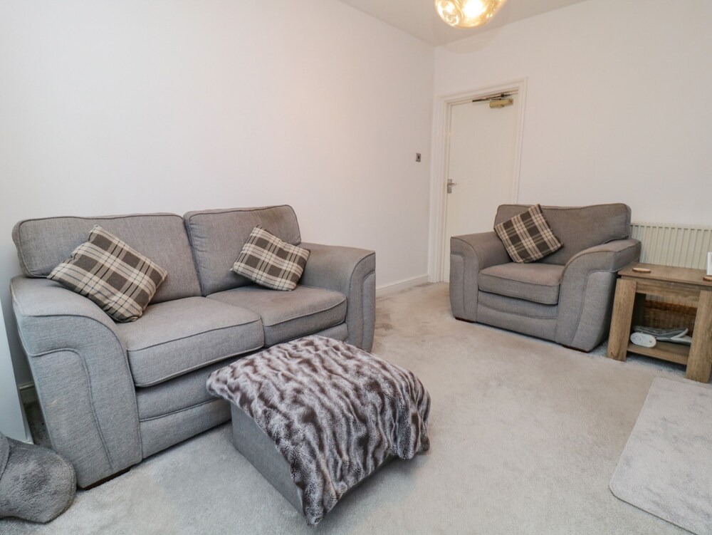 Cosy Coastal Holiday Let