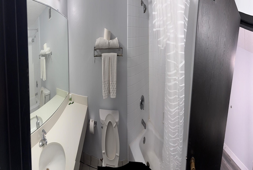 Coratel Inn and Suites La Crosse