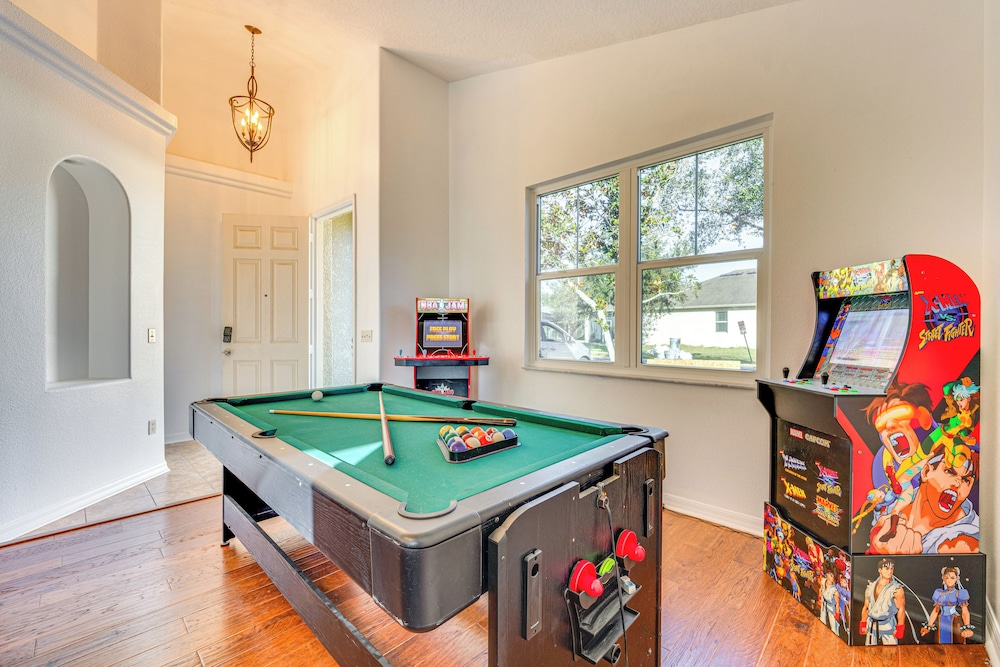 16 Mi to Animal Kingdom: Family Home w/ Pool