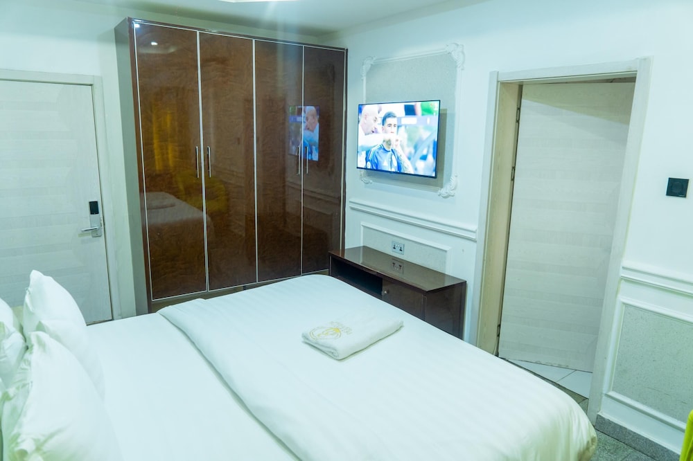 BT Luxury Apartments