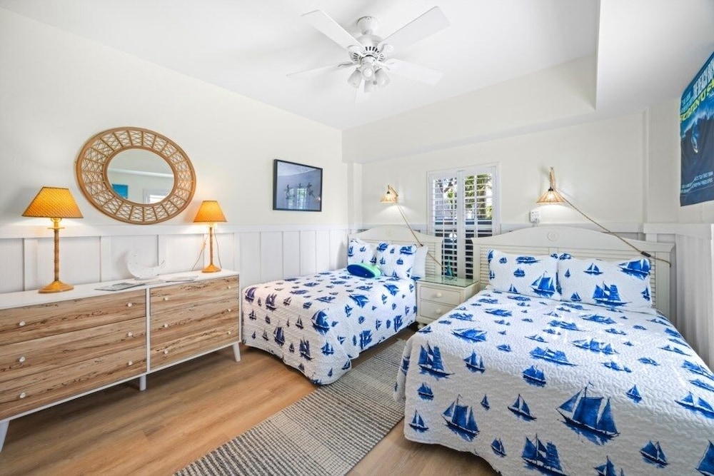 Summer Breeze 7 Bedroom Home