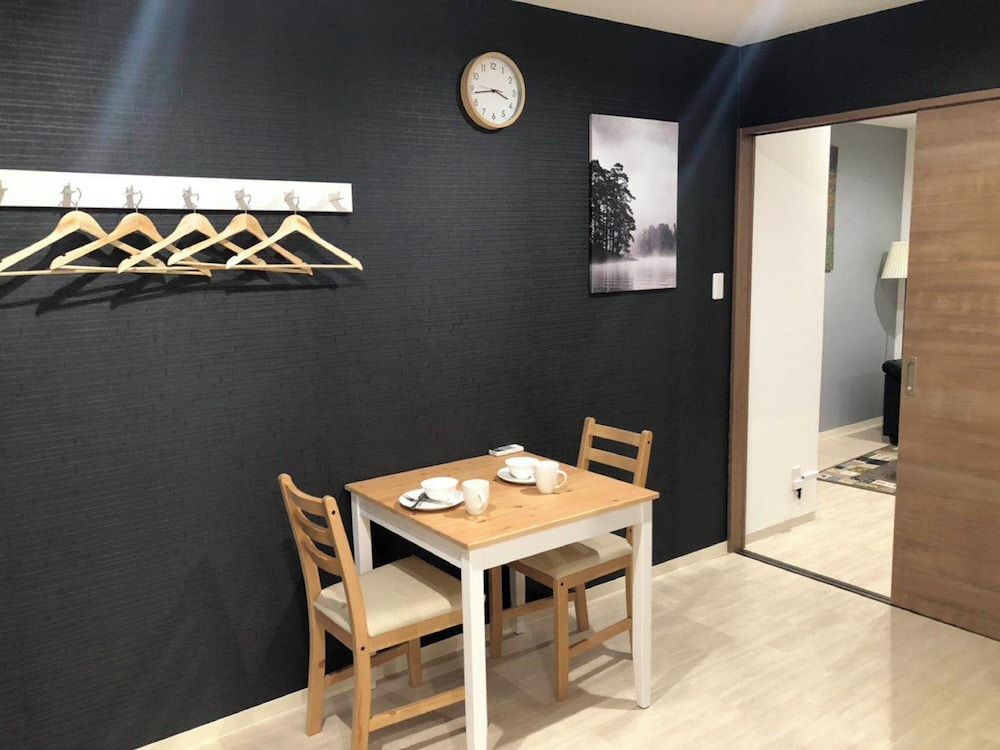 VALUE NAMBA SOUTH