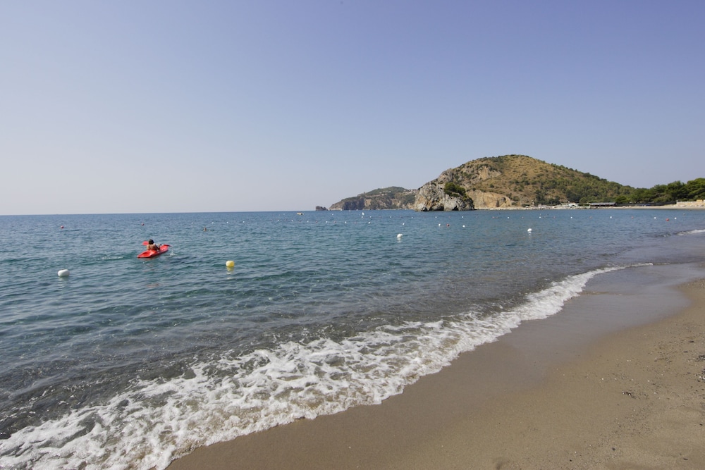 Villaggio Residence Torre Saracena - Campsite