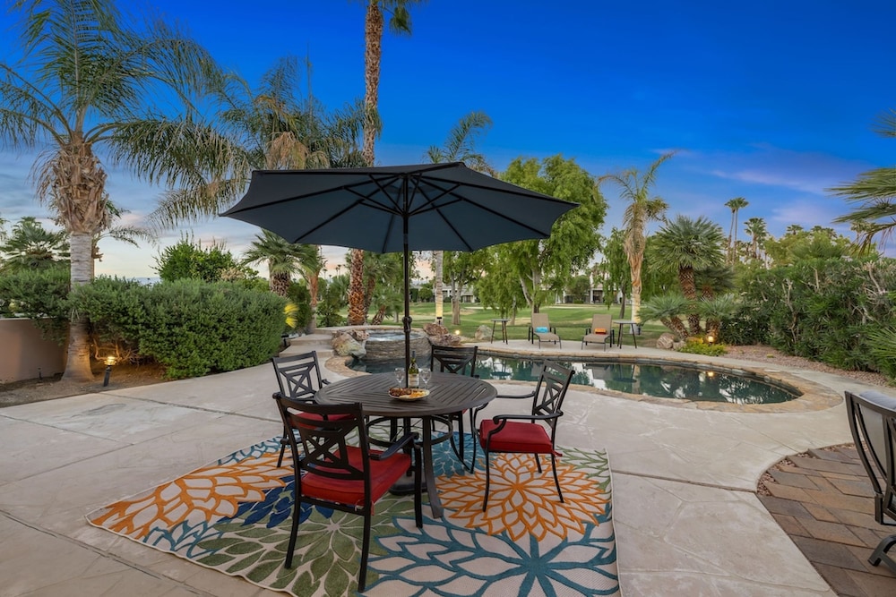 Desert Hideaway Private Pool Spa Firepit 3Br