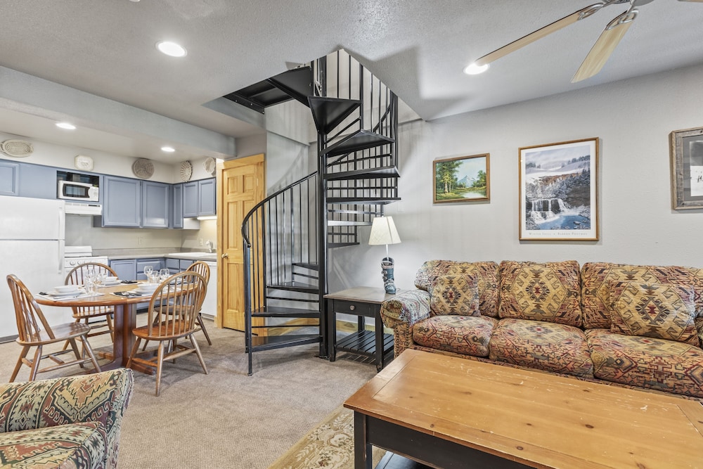 Park City Ski Resort UT - Snow Flower Vacation Condos