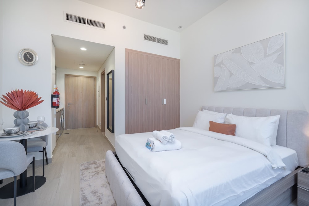 Modern Sophistication A Dream Studio
