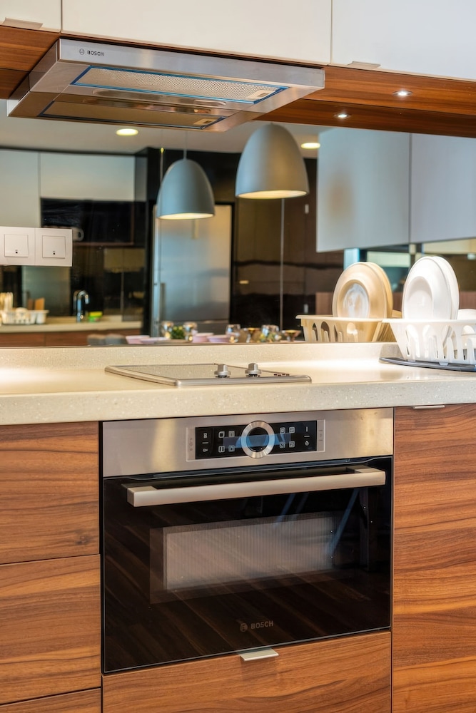 VERVE Suites KL South Apartments & Condo