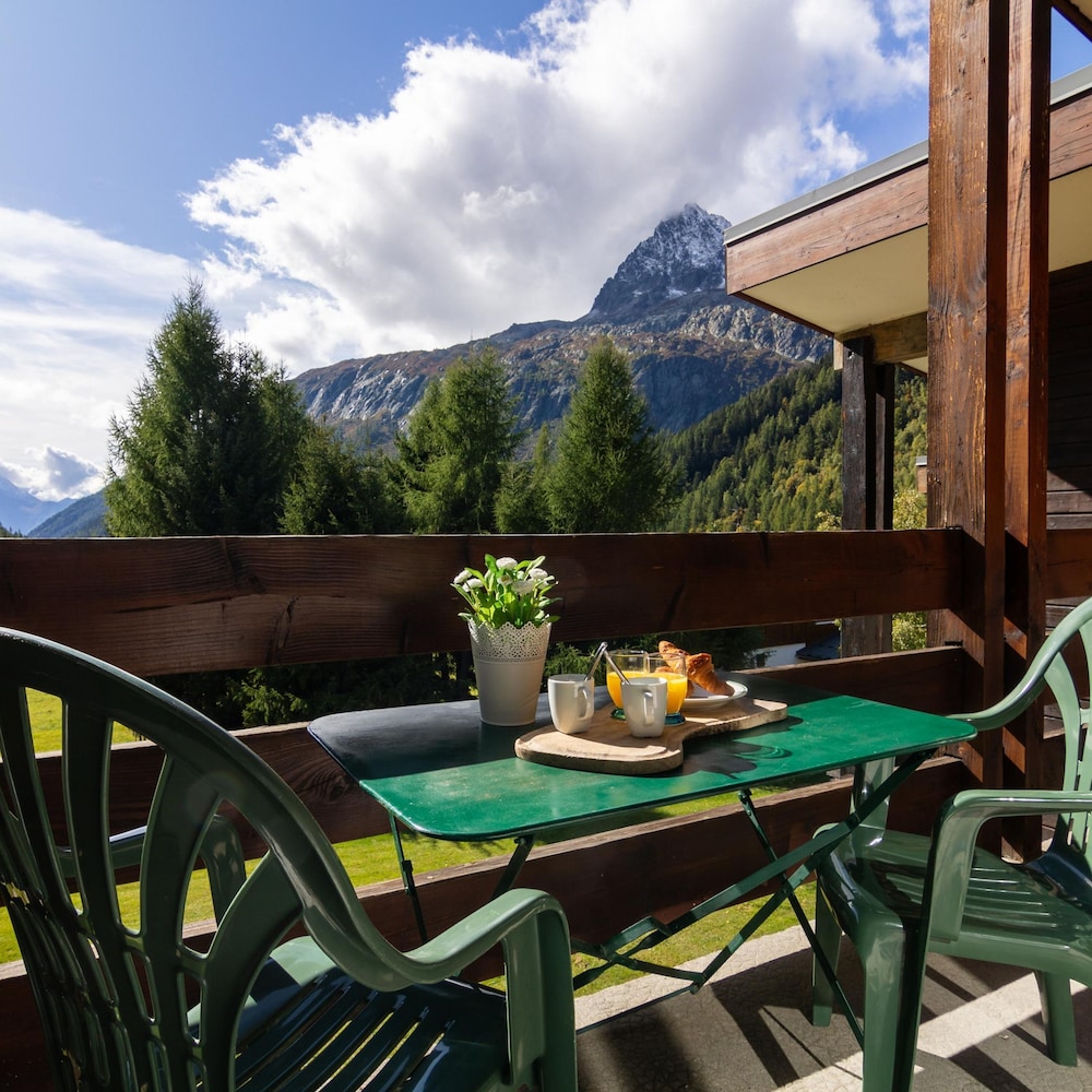 Chalet Dava La Via ski in ski out