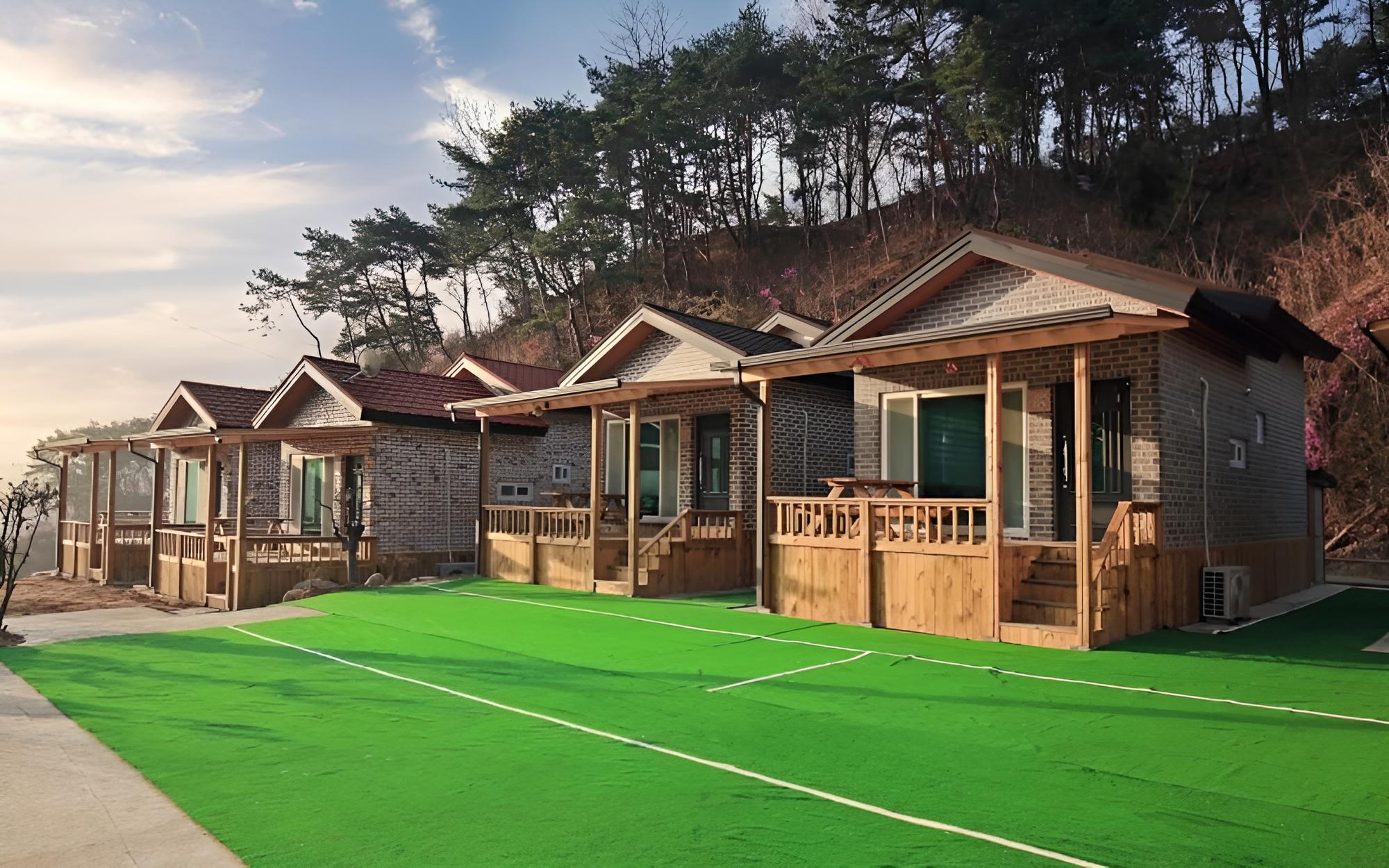 Seongju Saeyang Pension view 4