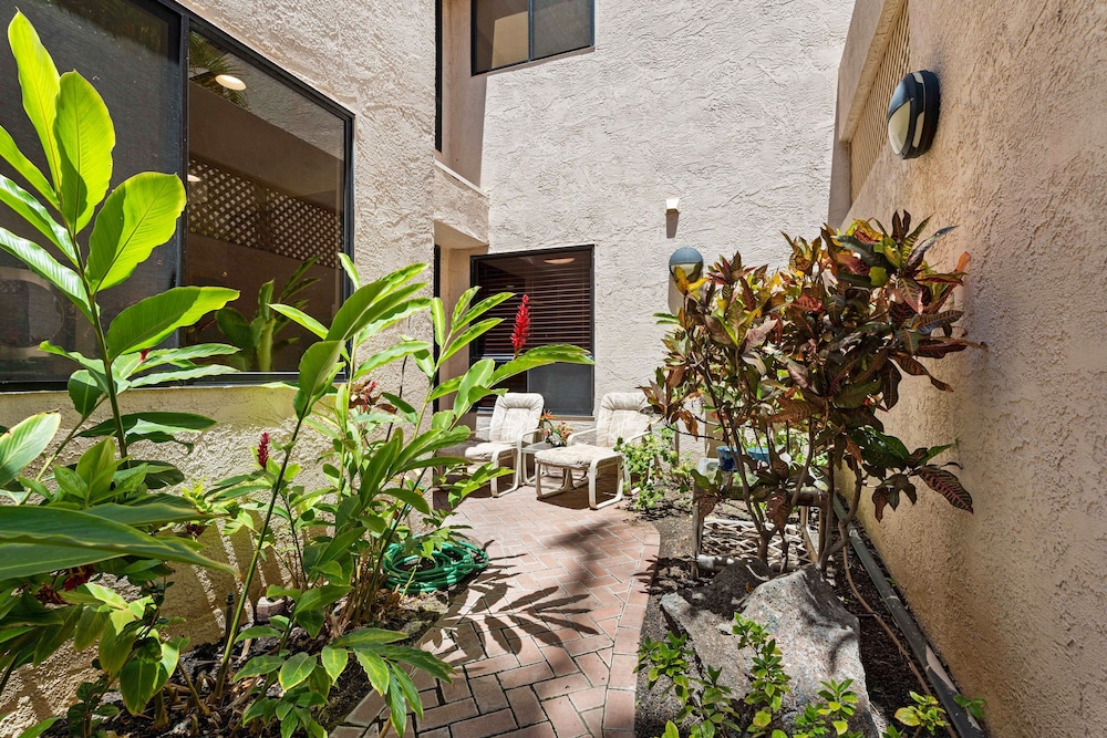 Spacious Ground Floor Villa - Ocean View - Vrkcv