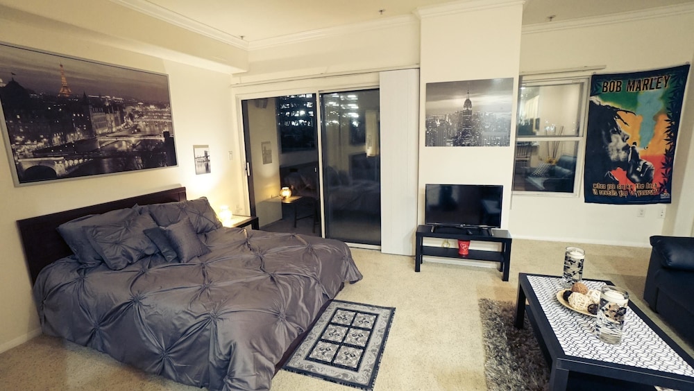 New Lyfe Finest Luxury Apartment