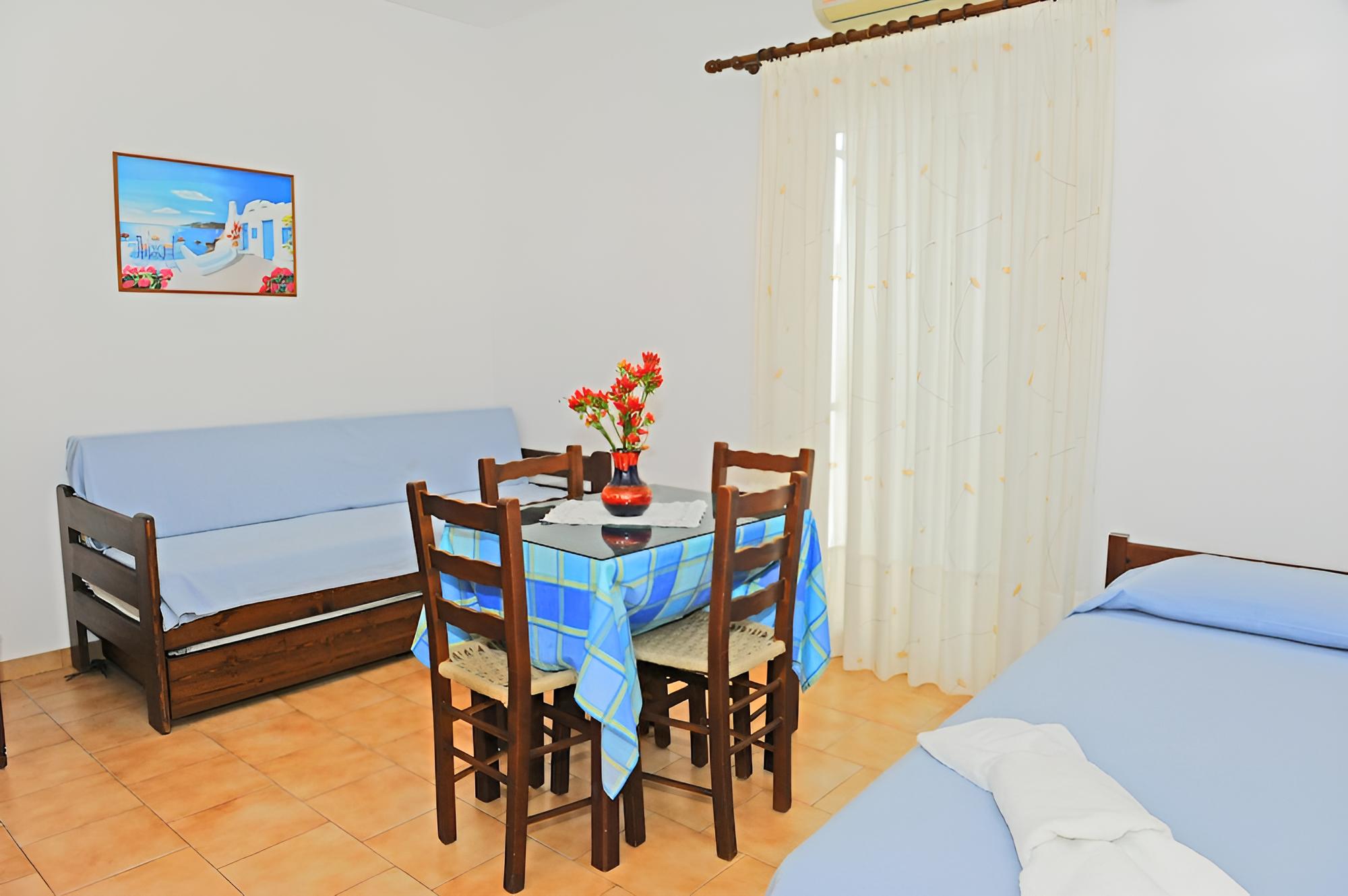 Tilemachos Rooms & Studios