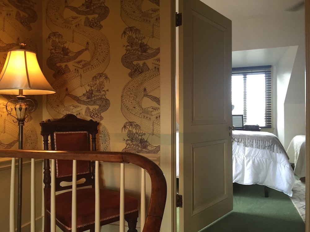GardenSong B&B