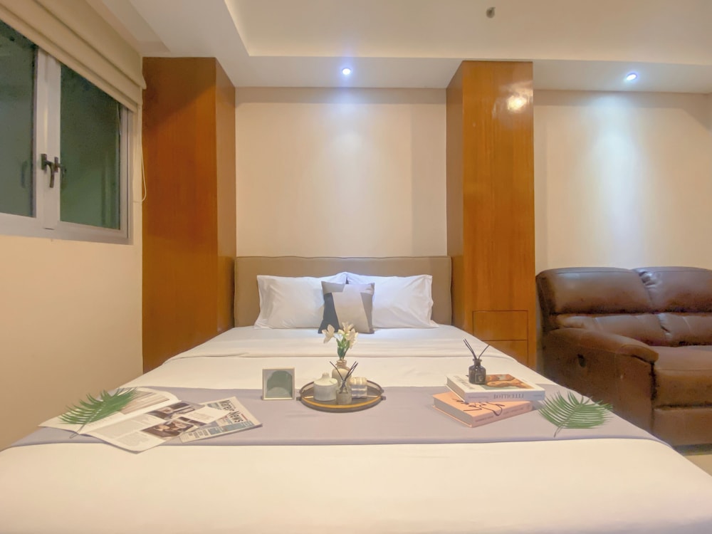 Good Studio Room At Kemang Village Apartment