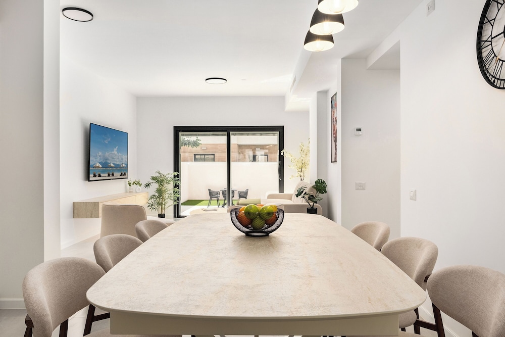 Eilat Sunny Modern Home by Sea N' Rent