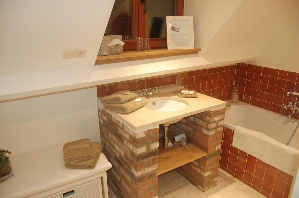Cosy Cottage
