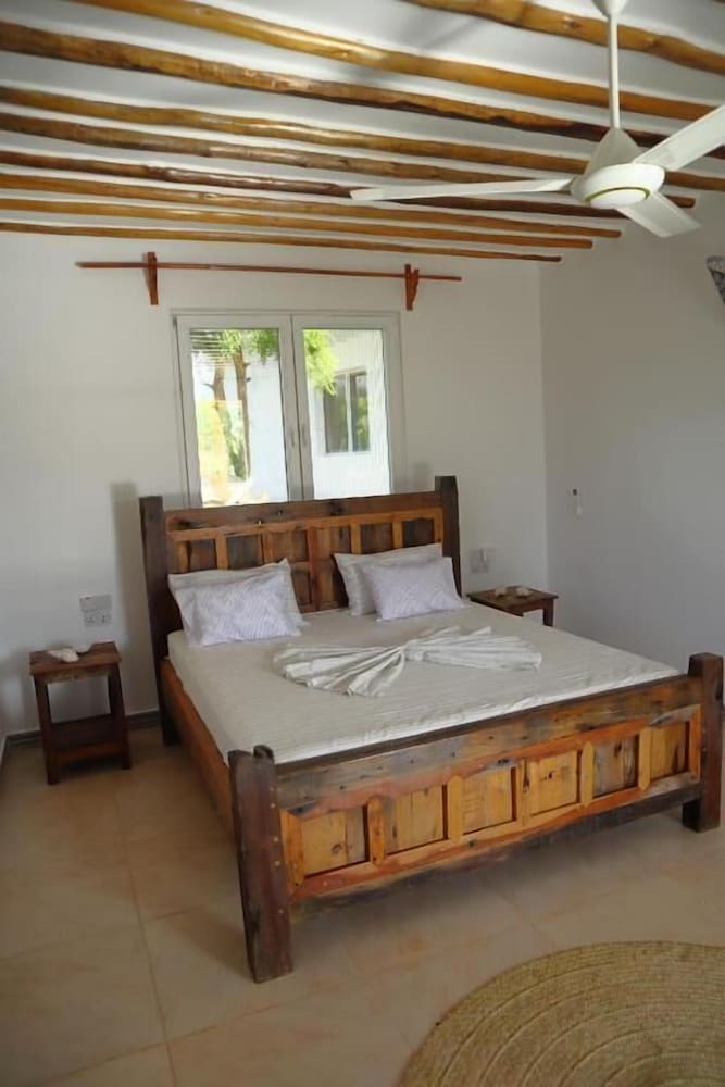 Holiday Time Bungalows Zanzibar
