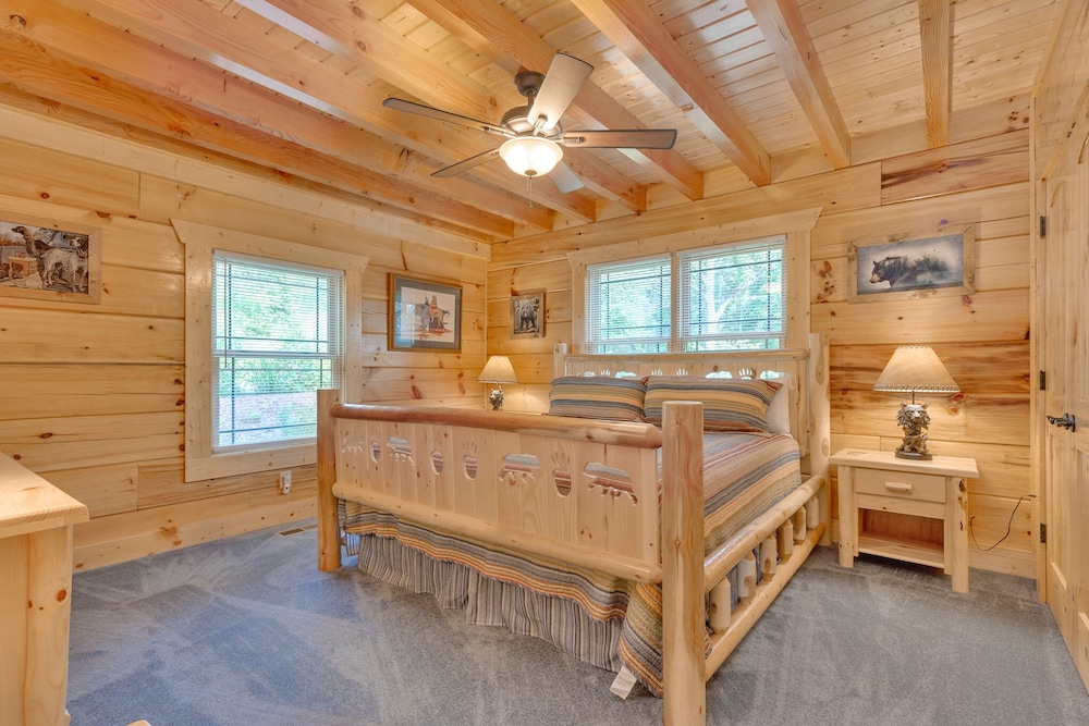 Lone Wolf Lodge by Jackson Mountain Rentals view 4