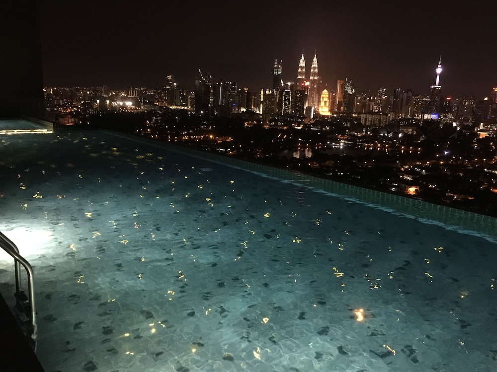 Luxury Duplex at The Reach Titiwangsa photo 8