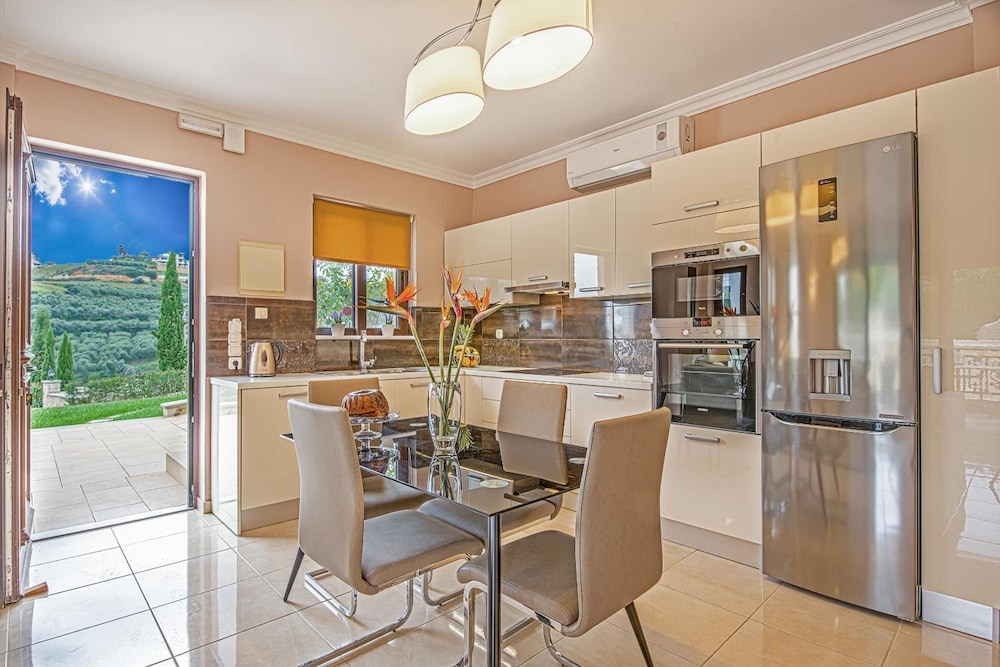 Casa Leone Suites