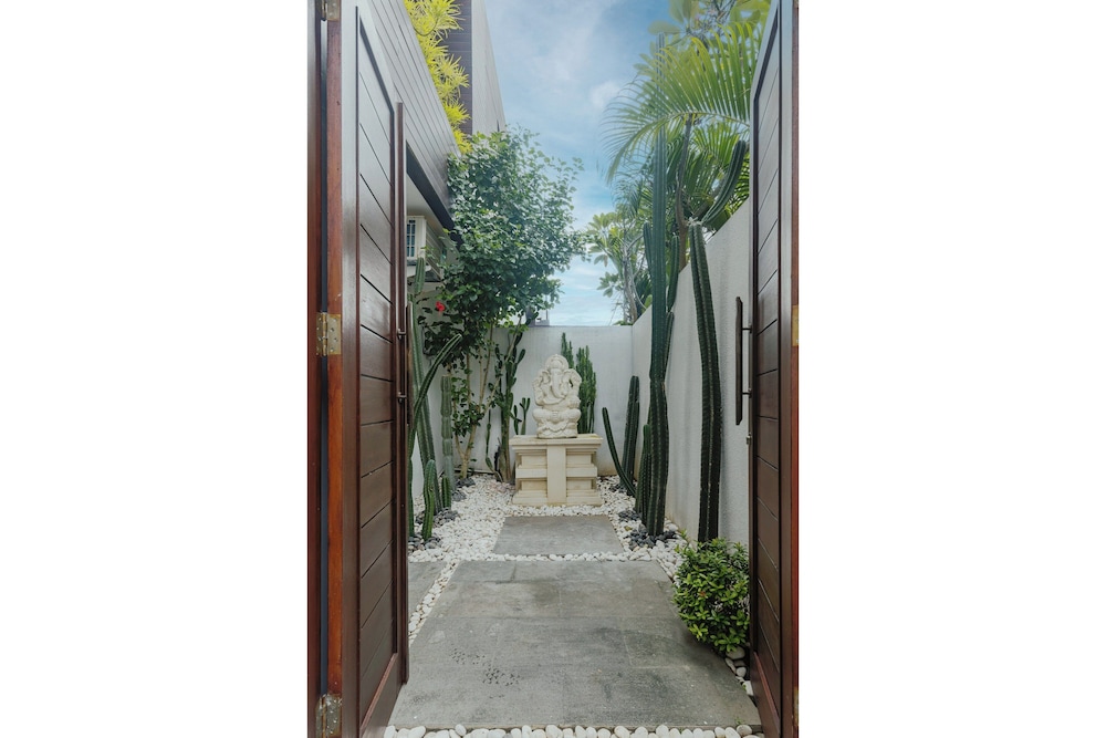 Ombak Luxury C15 Villa By Betterplace