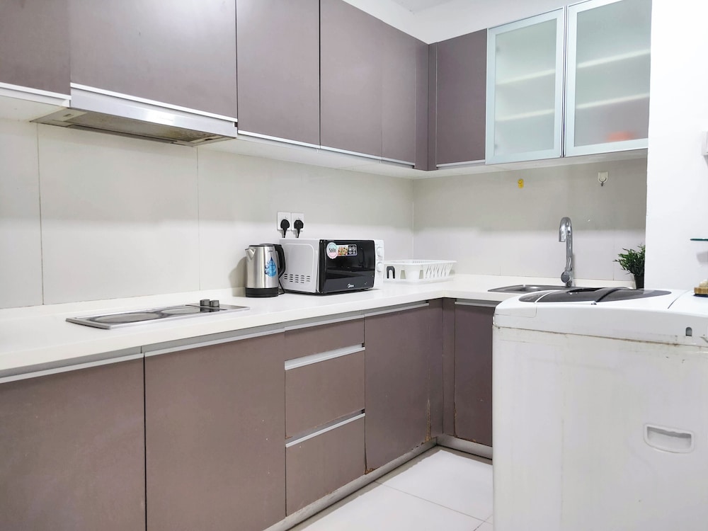 NaiBnB @ Regalia Residence
