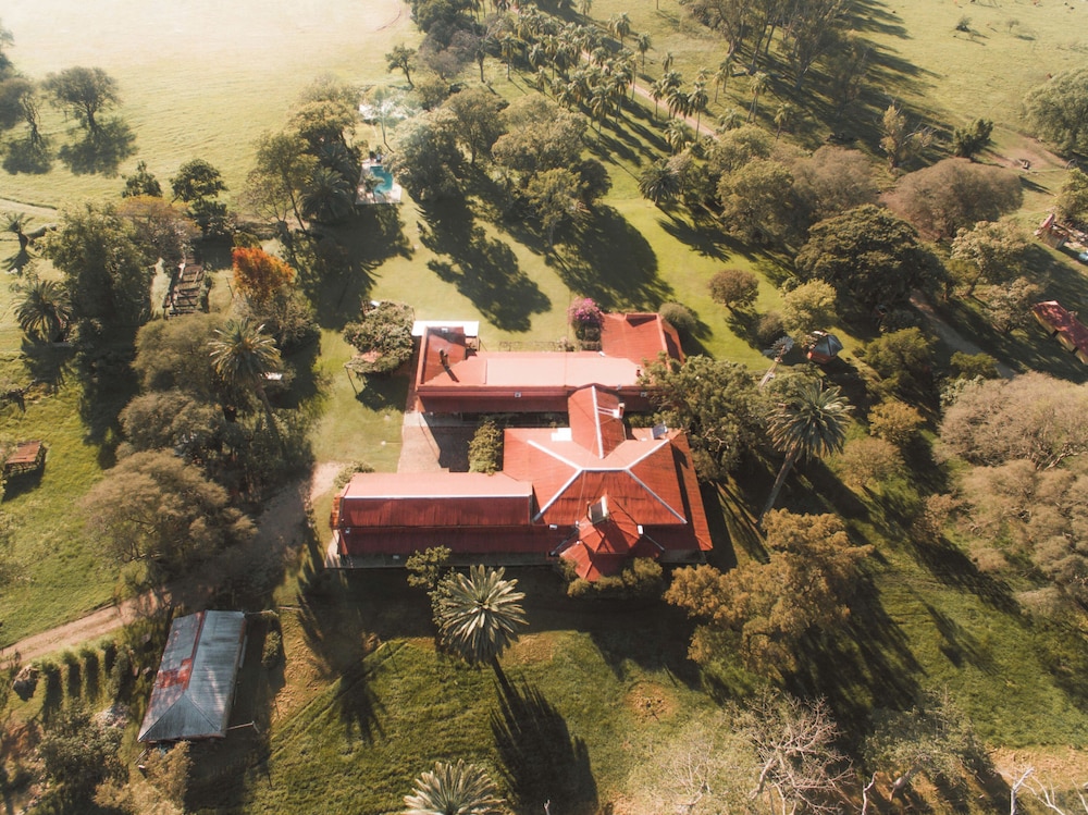 Estancia La Violeta