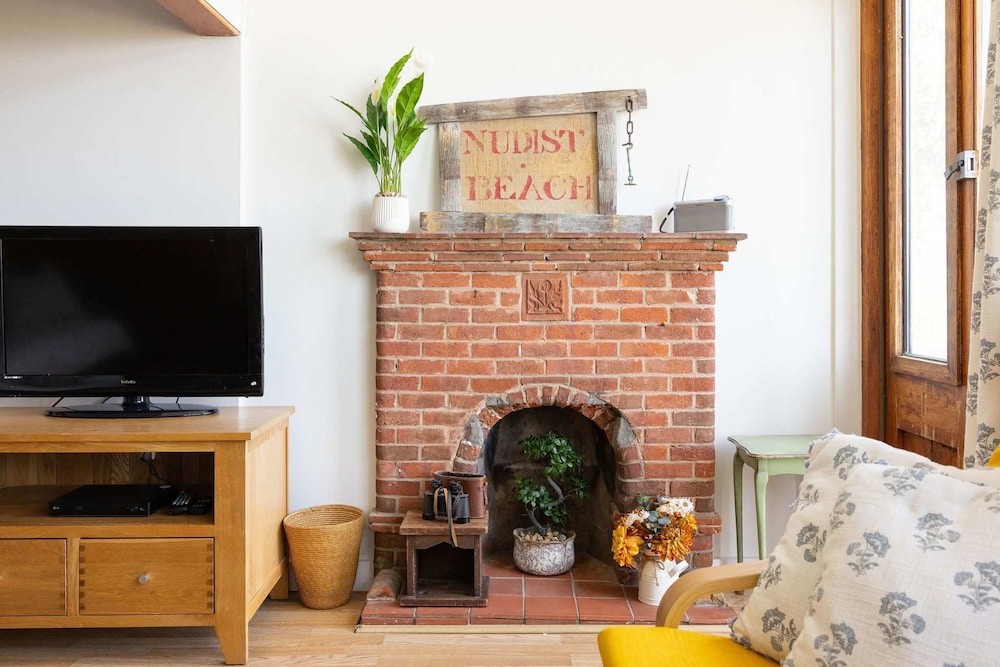 Historic Railway Home - Selsey Seafront