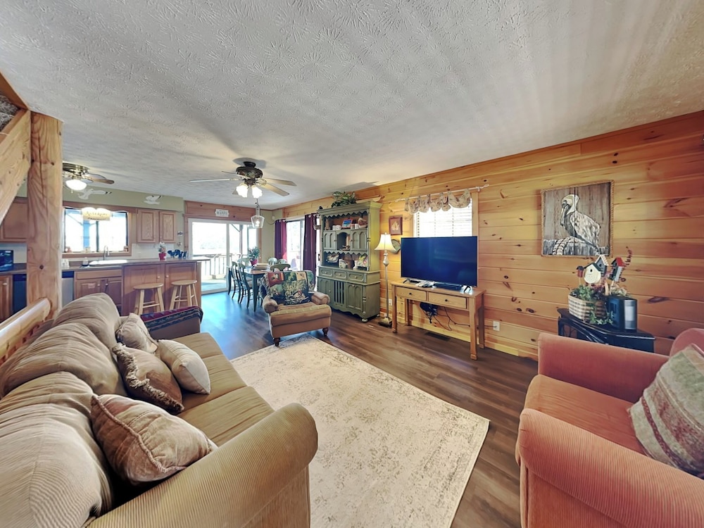 Kajun Kove by Jackson Mountain Rentals
