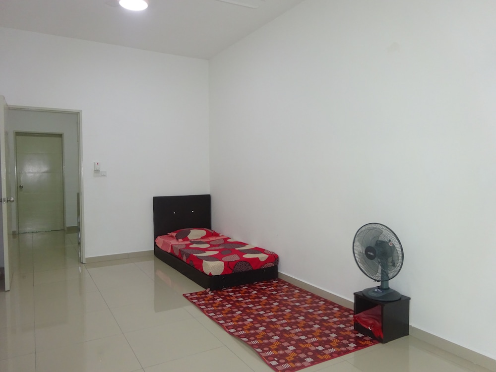 Salam Homestay d'Sendayan photo 4