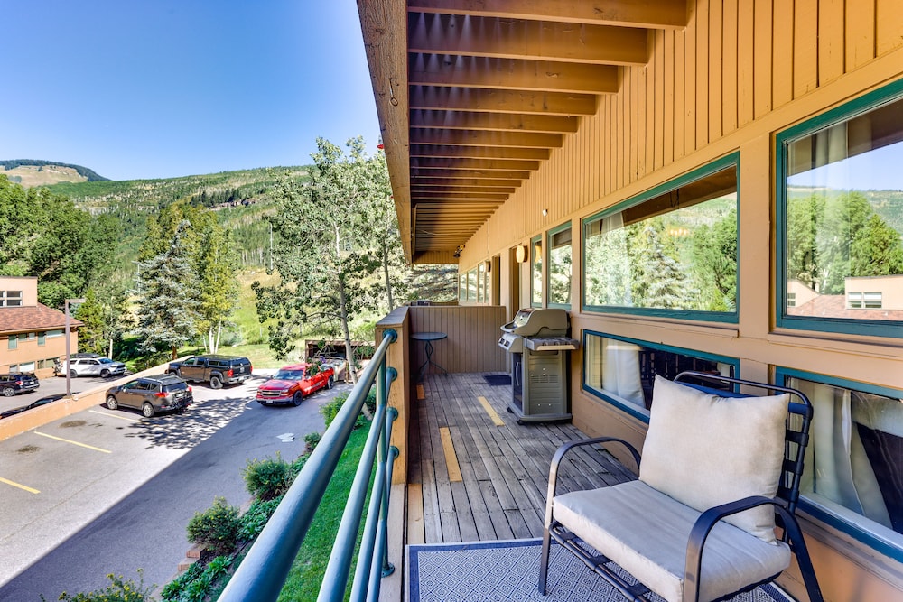 East Vail Condo w/ Pool, Hot Tub, & Free Bus Stop view 5