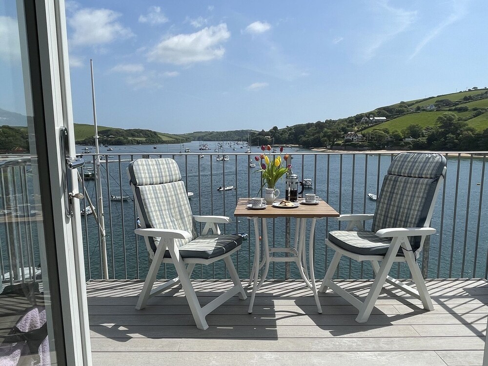 36 The Salcombe view 2
