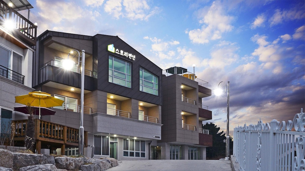 Janghohang J Story Spa Pension view 3