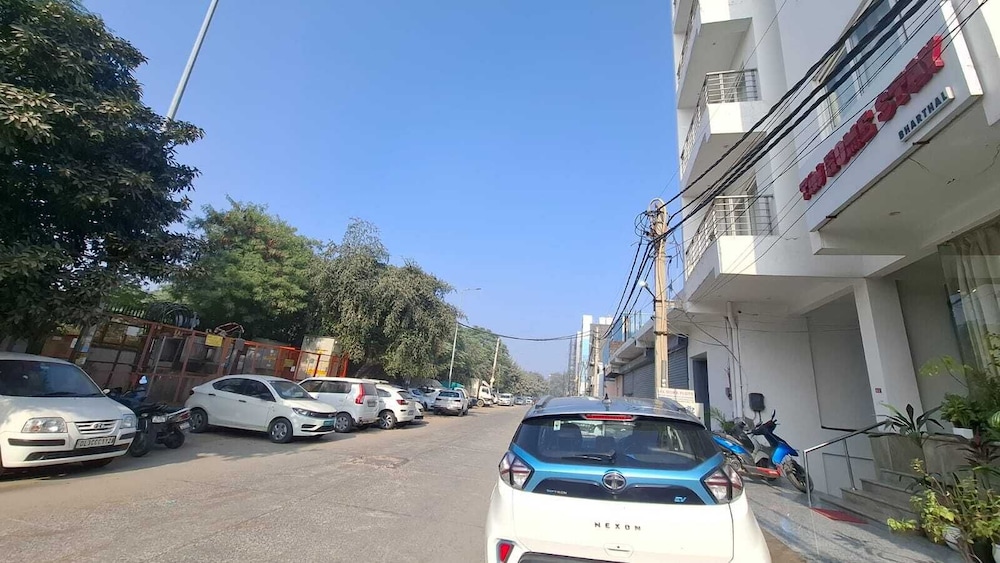 Hotel Taj Homestay- A Unit of Sahni's
