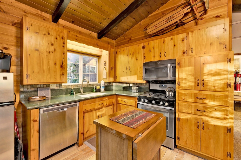 Orchard Family Cabin #2560
